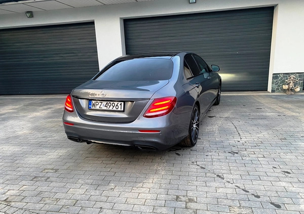 Mercedes-Benz Klasa E cena 125000 przebieg: 257453, rok produkcji 2018 z Przasnysz małe 352